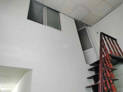 CHO THUÊ NHÀ MẶT TIỀN KINH DOANH CƯ XÁ PHÚ LÂM D