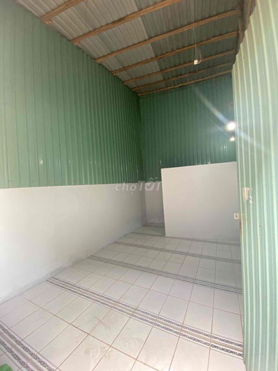 Cho thuê phòng trọ 1,2 tr , 20 m2 , Khu dân cư Chợ Bình Điền