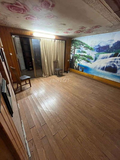 Triệu Việt Vương 40m², 4 Tầng, 3 ngủ,kinh Doanh , gần Vincom