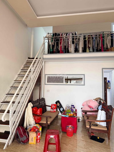 bán nhà khu trung cao ngay chợ phan chu trinh