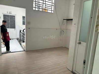 Phòng cho thuê 40m2 , Bàu Cát, phường 14, Tân Bình