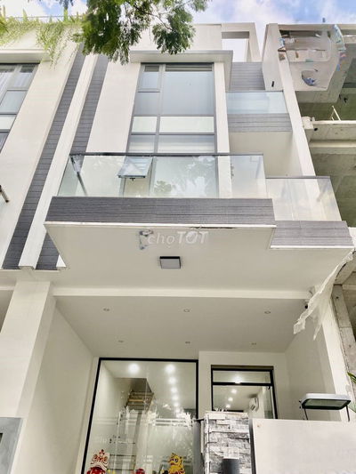 🟥 Nhà Đẹp Có Hầm Xe MT Sông Đà_5x20m, Hầm 3 Lầu, Nhà Mới