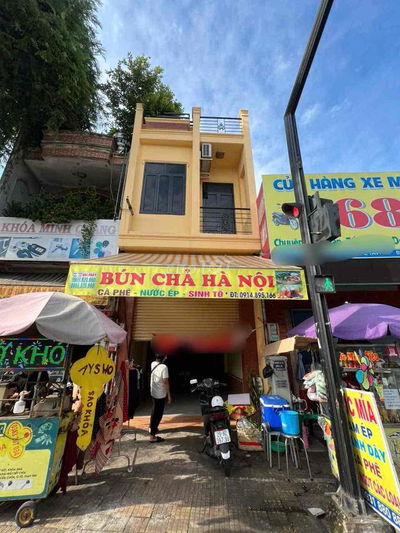 NHÀ MỚI DÀI (4x30m) GẦN TRƯỜNG ĐH LÊ TRỌNG TẤN TÂN PHÚ