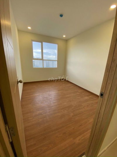 Cho thuê căn 3pn 2wc nhà trống giá 8,5tr/tháng