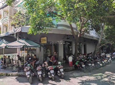 GÓC 2 MẶT TIỀN XANH MÁT – ĐIỂM ĐẶT F&B HOT NHẤT ĐẦU TRỤC LÊ ĐỨC THỌ