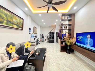 SIÊU HIẾM NGỌC HÀ - BA ĐÌNH - DÂN XÂY - VÀI BƯỚC RA LĂNG BÁC - DÂN TRÍ