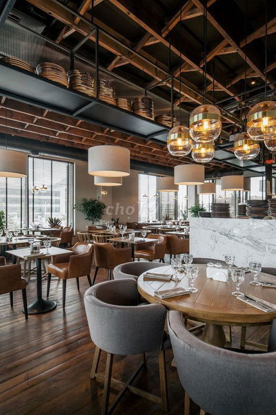 CHO THUÊ MẶT BẰNG 3 TẦNG 1 TUM CÓ THANG MÁY - 300M2 NGANG 15M - 180TR