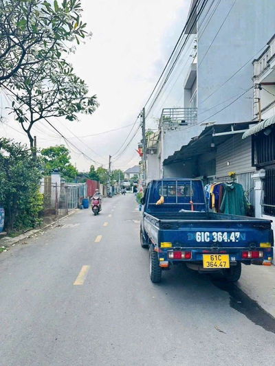 Mặt tiền kinh doanh nghang 8m dĩ an