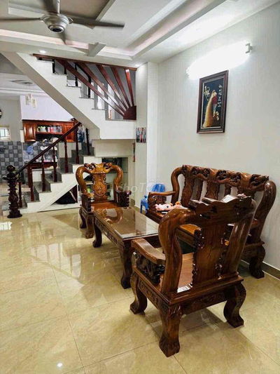 nhà giáp Gò Vấp chỉ hơn 4 tỷ. tôi chính chủ