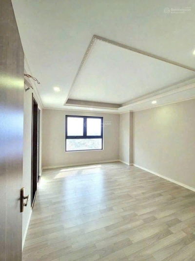 Cho thuê 2PN , NTCB , ở liền được Homyland Riversie