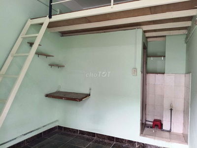 Phòng cho thuê giá rẻ, giờ giấc tự do, khoá vân tay