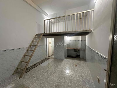 CHO THUÊ PHÒNG TRỌ CÓ GÁC LỬNG HẺM XE HƠI