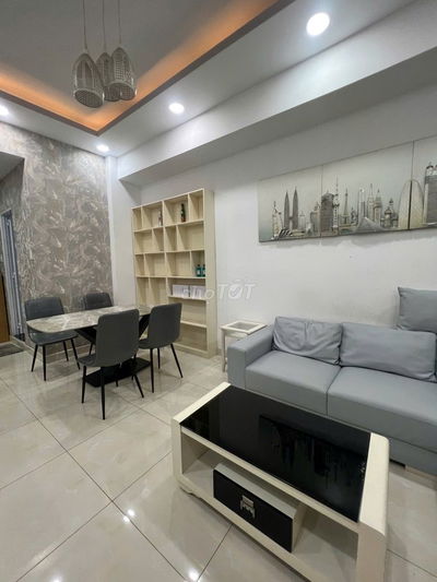 Cho thuê căn hộ Vạn Đô - Bến Vân Đồn. P1. Q4