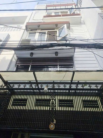 📢  Hẻm ba gác sát 𝐂Ộ𝐍𝐆 𝐇Ò𝐀 kế 𝙏𝙍ƯỜ𝙉𝙂 𝘾𝙃𝙄𝙉𝙃 gần mặt tiền