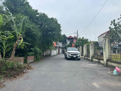 GẦN TRỤC CHÍNH KINH DOANH HỒ ĐIỀU HOÀ- 200m LÀ TRƯỜNG CHỢ BẾN XE BUÝT