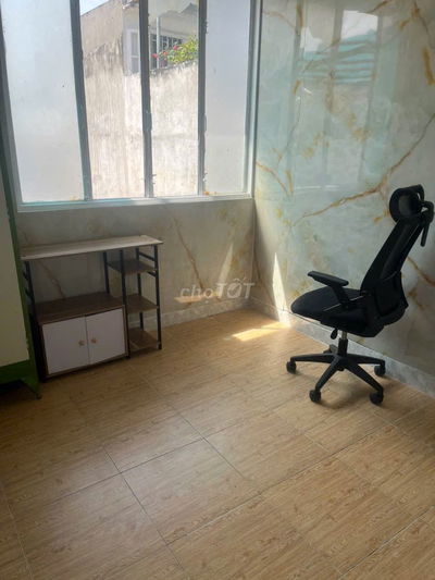 Phòng trọ 15m2 CÓ MÁY LẠNH đường Nguyễn Cửu Vân, Q.Bình Thạnh