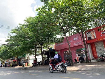 GIẢM GIÁ MẠNH 400, CÁCH MẶT TIỀM HOÀNG DIỆU 100