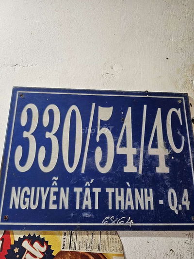 Nhà nguyên căn 3 lầu 2 phòng ngủ 2 tolet 1 phòng khách và bếp