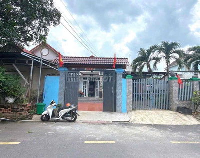 Nhà phố KDC Châu Thới, P Bình An, Tp Dĩ An.