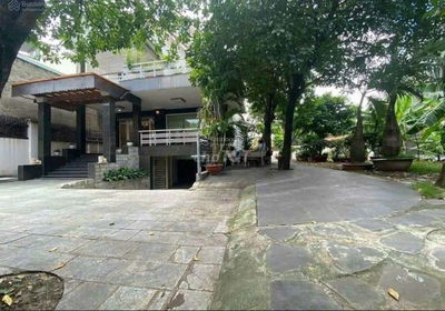 Biệt thự khủng 1080m2 ( 25m x 45m) Mặt tiền Đường Lê Thị Riêng