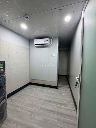 cho thuê phòng ngay đai học marketing và khu công nghệ cao