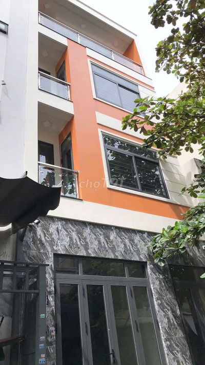 BÌNH TÂN GIÁP TÂN PHÚ 55M2 GIA 6,12 TY NGANG RỘNG 5,5M- 5P TỚI AEON