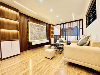 Cực đã! Pháo Đài Láng, gần ô tô, dân xây, ngõ nông thông tứ tung.