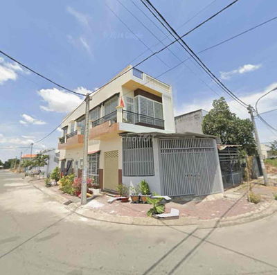 Nhà 2 mặt tiền. 1 Trệt 1 Lầu, Đường nhựa 10m. Full nội thất DTSD 200m2