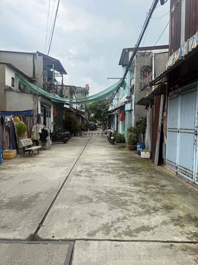 Bán Nhà Sát Aeon Tân Phú. 3Tầng BTCT, Hẻm 6m Thông, Cách MT 30m