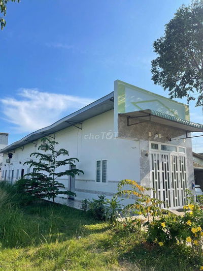 Bán Gấp Dãy Trọ Bến Cát BD 950tr 150m2.Đang cho thuê 9tr/tháng