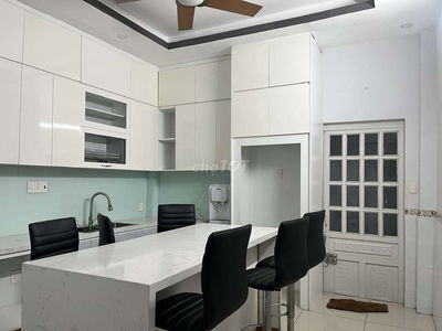 BÁN NHÀ 4 TẦNG 5PN-3WC ĐANG CHO THUÊ 200TR/NĂM  HXH 803 HUỲNH TẤN PHÁT