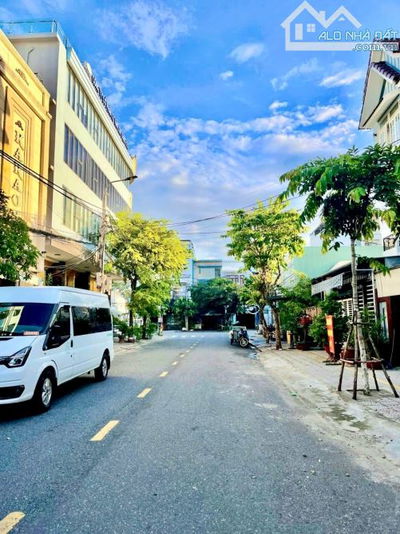 Bán nhà mặt tiền mỹ khê 7 cách biến mỹ khê 300m cạnh trung tâm tài chính quốc tế tại Đà Nẵ