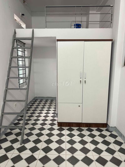 Phòng trọ ngõ nông 200m ta đến chợ siêu thị ,vô vàn tiện ích