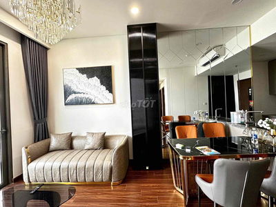 Căn hộ 3pn full đồ luxury tại Ocean Park