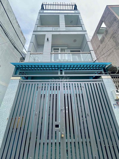 BÁN NHÀ 4 TẦNG ĐÚC HẺM XE HƠI 1 TRỤC LÊ VĂN KHƯƠNG QUẬN 12 GIÁ RẺ 5,69