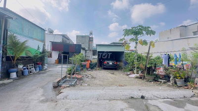 Đất 100m2 gần BigC Go, phường Đông Hoà, Tp Dĩ An