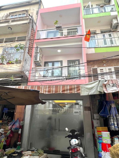 NNC 1 Trệt 2 Lầu 4PN 3WC 3.3x10m2 Mới Keng HXH Ngay Chợ Bàn Cờ Q3