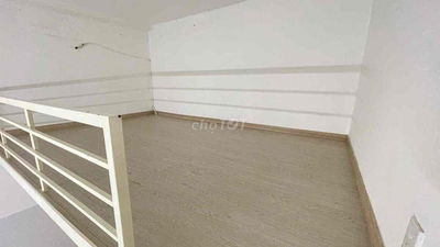 cho thuê phòng trọ ngay luỹ bán bích -hoà bình . giờ giấc tự do. kg ch