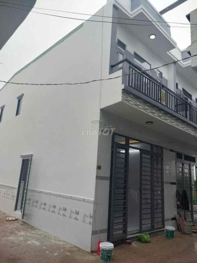 nhà góc 2 mặt tiền gần chợ mỹ hạnh – giá tốt 690tr 4x9m dọn vào ở ngay