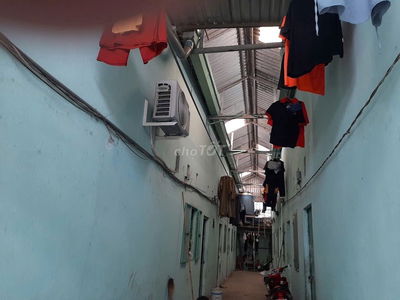 Dãy trọ 10x21, full 10p,hẻm xe hơi 7c,Trần Quang Diệu,Tân Bình,Dĩ An