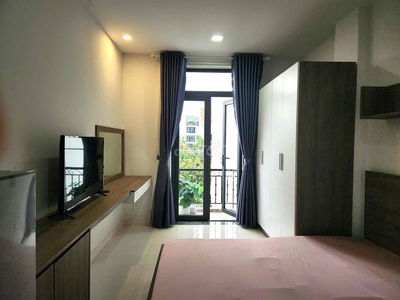 Căn Hộ Studio nội thất đầy đủ có ban công