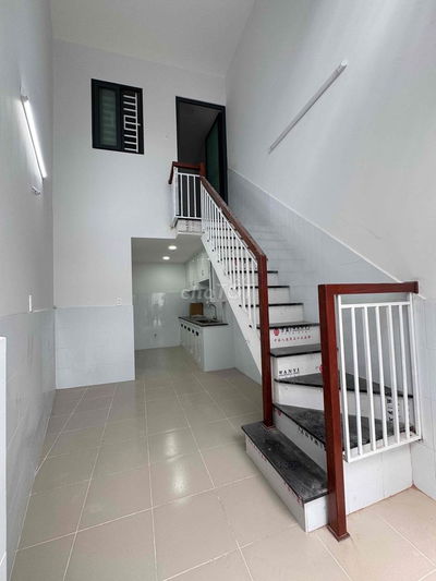 Nhà nhỏ mới xây 40m2, 1 trệt 1 lửng, đường số 1 phường Linh Xuân