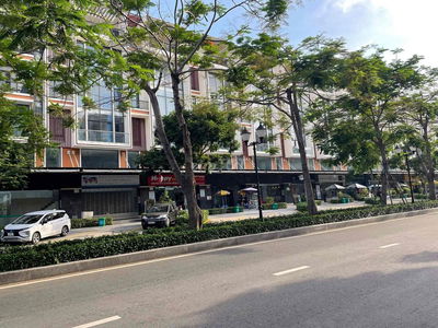 Tầng trệt Shophouse Nguyễn Thị Nhung 7x20m giá 22tr, Trệt lửng 28tr