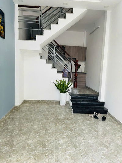 Bán nhà đường Huỳnh Tấn Phát Quận 7