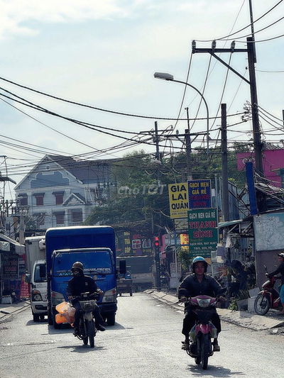 Bán lô đất mặt tiền đường Phạm Văn Sáng, giá 25 tỷ