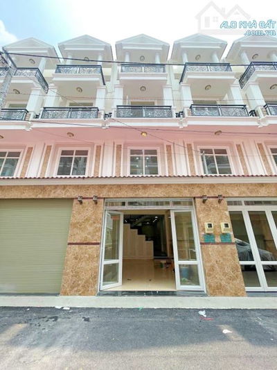 CHO THUÊ NHÀ MỚI NGAY VÒNG XOAY NGÃ TƯ BÌNH PHƯỚC, CÁCH VẠN PHÚC CITY 1KM, ĐƯỜNG Ô TÔ