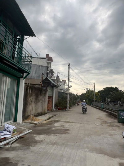 Chính chủ cho thuê nhà mặt tiền kênh thạnh xuân 25 (miễn quảng cáo).