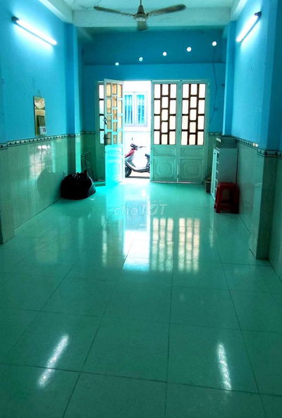 Cho thuê nguyên căn Lê Quang Định Nhà