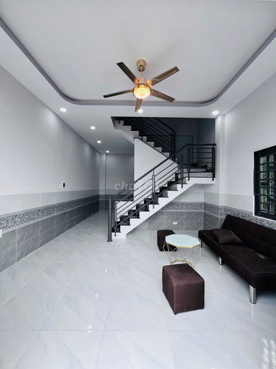 Thanh lý gấp nhà Khuất Văn Bức giá siêu rẻ chỉ 890 triệu