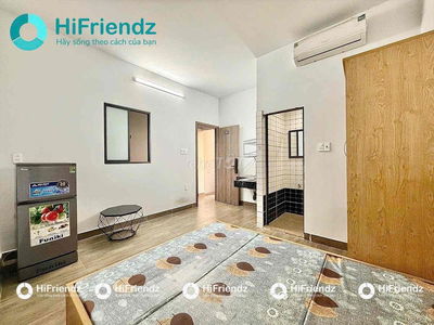 CHDV STUDIO BAN CÔNG - KHU SÂN BAY - CỘNG HOÀ PLAZA - THANG MÁY